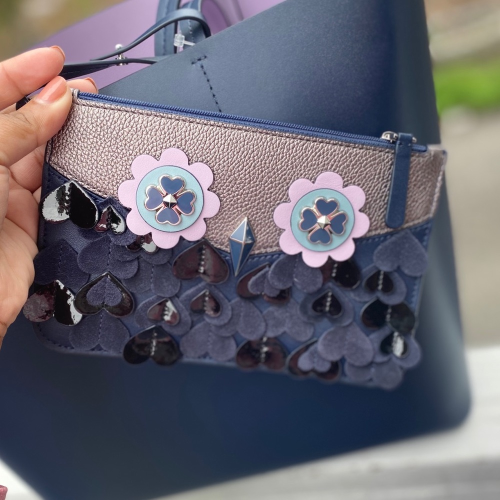 Kate Spade Tote - Picture 2 of 4